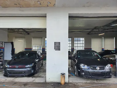 Klasyczny Blask Auto Detailing